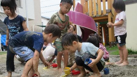 泥遊び